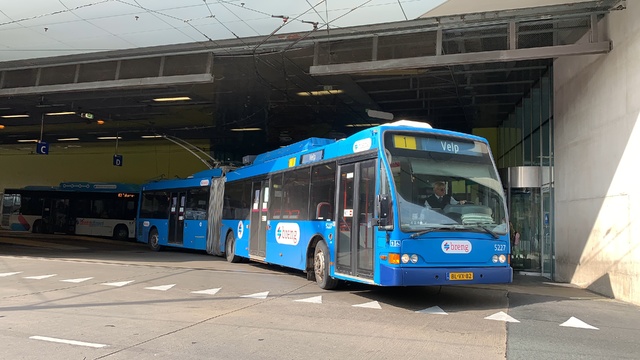Foto van HER Berkhof Premier AT 18 5227 Gelede bus door_gemaakt Stadsbus