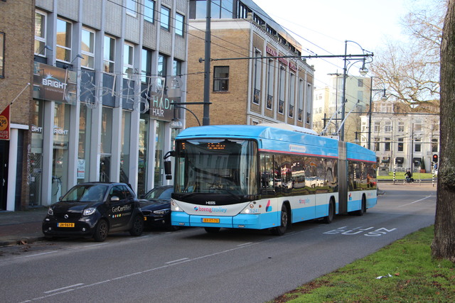 Foto van HER Hess Swisstrolley 5241 Gelede bus door jensvdkroft