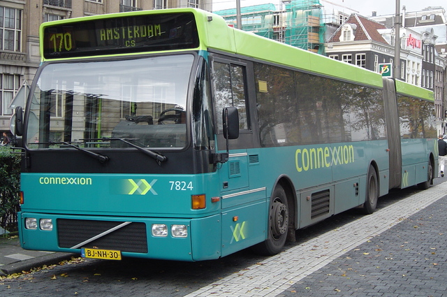 Foto van CXX Berkhof Duvedec G 7824 Gelede bus door_gemaakt wyke2207