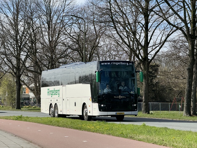 Foto van LRing Van Hool EX 241 Touringcar door Stadsbus
