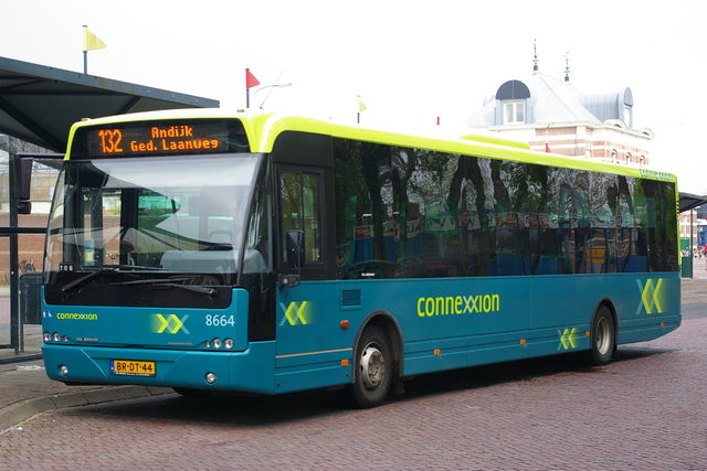 Foto van CXX VDL Ambassador ALE-120 8664 Standaardbus door wyke2207