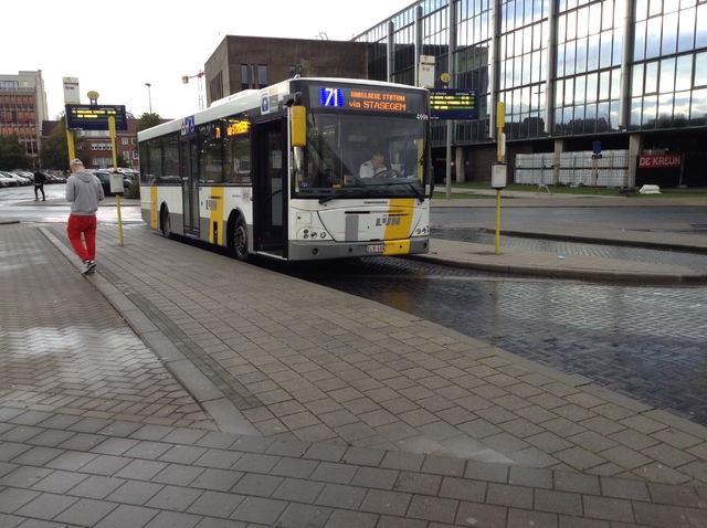 Foto van DeLijn Jonckheere Transit 2000 4999 Standaardbus door BusfanTom