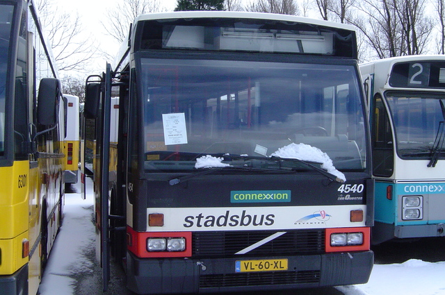 Foto van CXX Den Oudsten B88 4540 Standaardbus door wyke2207