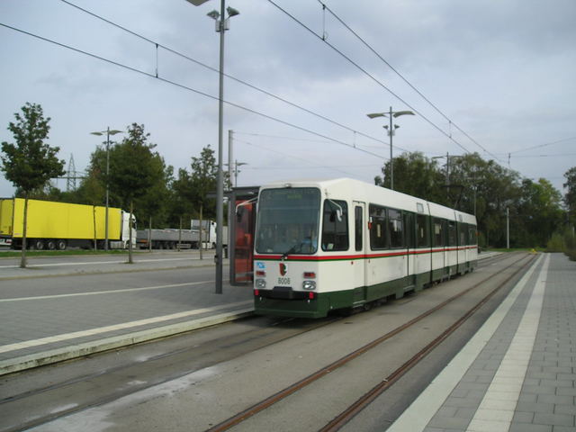 Foto van SWA Stadtbahnwagen M/N 8 8008 Tram door Perzik
