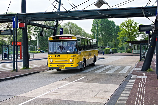 Foto van 1698 Leyland-Den Oudsten Standaardstreekbus 1698 Standaardbus door Bartrock