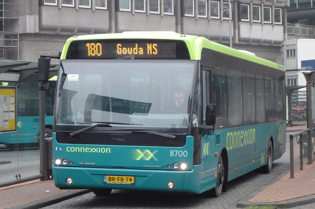 Foto van CXX VDL Ambassador ALE-120 8700 Standaardbus door wyke2207