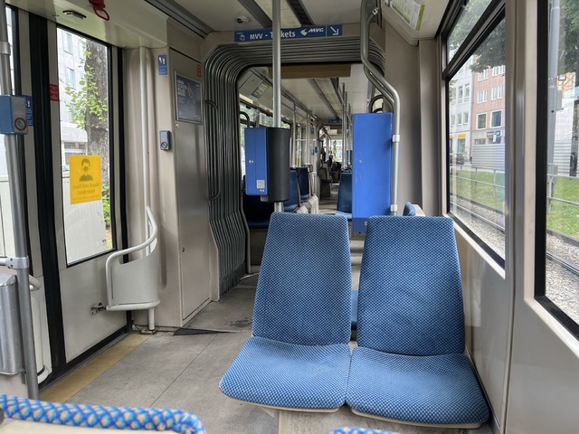 Foto van MVG GT6N 2101 Tram door_gemaakt Stadsbus