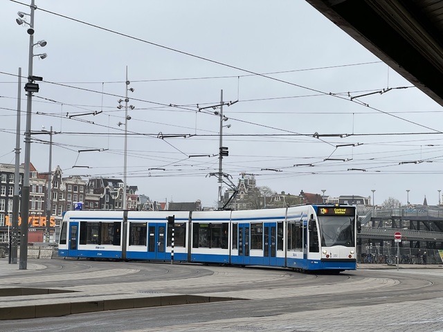 Foto van GVB Siemens Combino 2104 Tram door Stadsbus