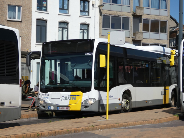 Foto van DeLijn Mercedes-Benz Citaro LE 331235 Standaardbus door Delijn821