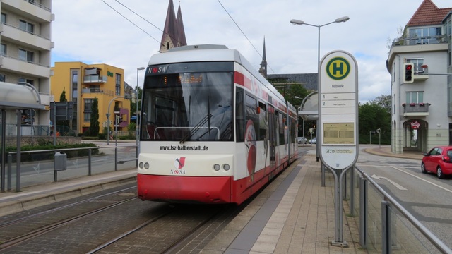 Foto van HVG Leoliner NGTW6-H 3 Tram door TreinspotterUtrecht