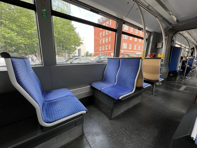 Foto van MVG GT6N 2130 Tram door_gemaakt Stadsbus