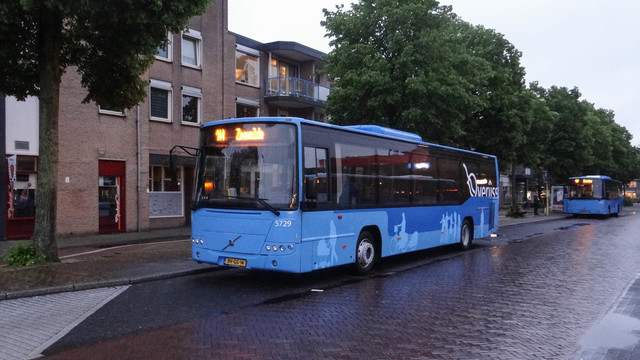 Foto van OVinIJ Volvo 8700 RLE 5729 Standaardbus door OVdoorNederland