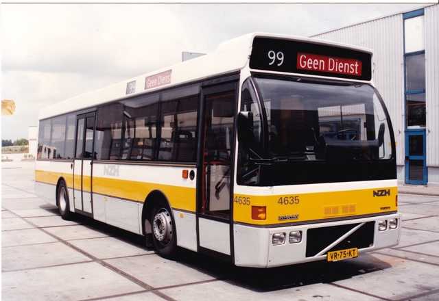 Foto van CXX Berkhof Duvedec 4635 Standaardbus door wyke2207