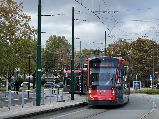 Foto van HTM Avenio 5003 Tram door_gemaakt Stadsbus
