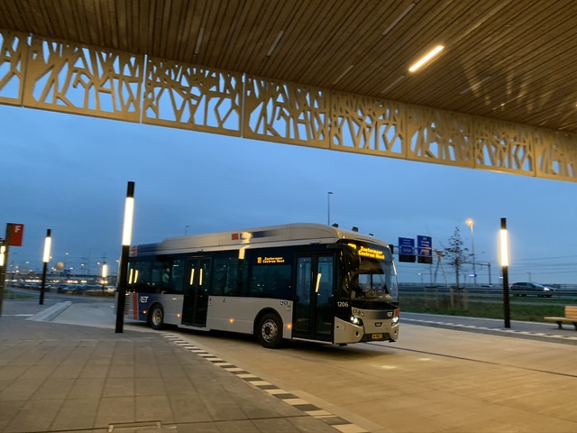 Foto van RET VDL Citea SLE-120 Hybrid 1206 Standaardbus door Stadsbus