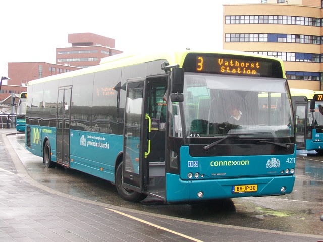 Foto van CXX VDL Ambassador ALE-120 4211 Standaardbus door wyke2207