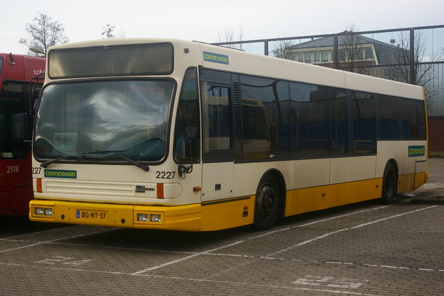 Foto van CXX Den Oudsten B96 2227 Standaardbus door wyke2207