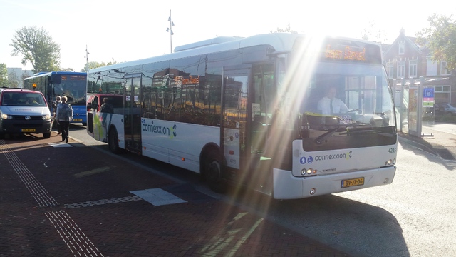 Foto van CXX VDL Ambassador ALE-120 4215 Standaardbus door Jelmer