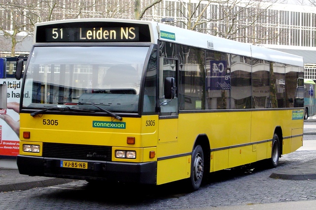 Foto van CXX Den Oudsten B88 5305 Standaardbus door wyke2207