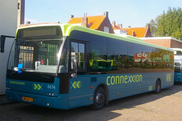 Foto van CXX VDL Ambassador ALE-120 8674 Standaardbus door wyke2207