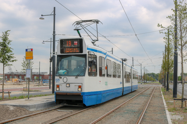 Foto van GVB 12G-tram 825 Tram door_gemaakt EWPhotography