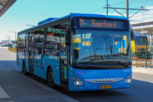 Foto van OVinIJ Iveco Crossway LE (12mtr) 5537 Standaardbus door Bussenentreinenrondzwolle