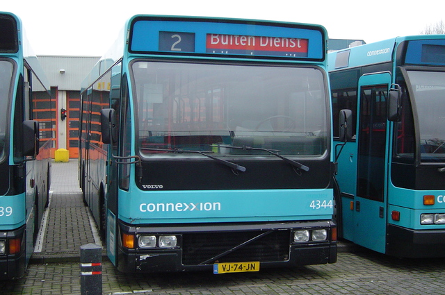 Foto van CXX Berkhof 2000NL 4344 Standaardbus door wyke2207