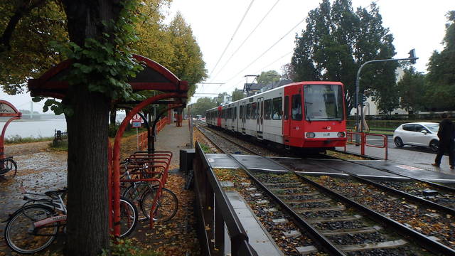 Foto van KVB Stadtbahnwagen B 2234 Tram door Perzik