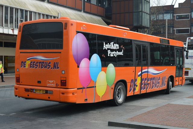 Foto van CXX Den Oudsten B95 2558 Standaardbus door wyke2207
