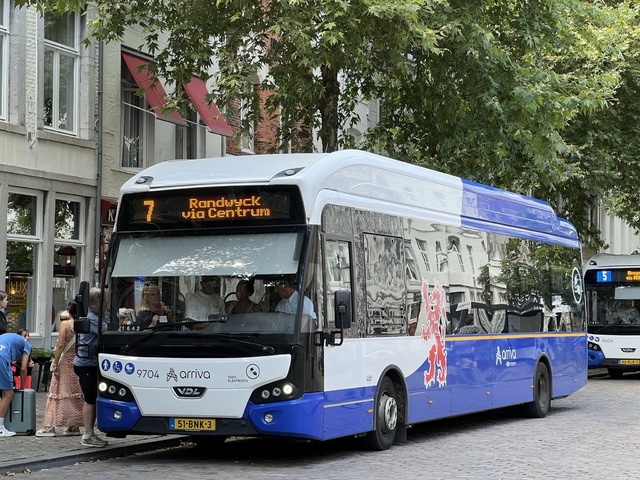 Foto van ARR VDL Citea LLE-115 Electric 9704 Standaardbus door_gemaakt Stadsbus