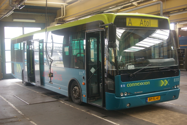 Foto van CXX VDL Ambassador ALE-120 8351 Standaardbus door wyke2207