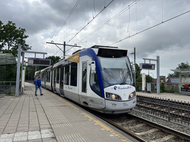 Foto van HTM RegioCitadis 4026 Tram door Stadsbus
