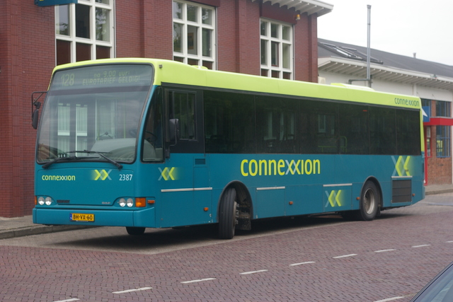 Foto van CXX Berkhof 2000NL 2387 Standaardbus door wyke2207