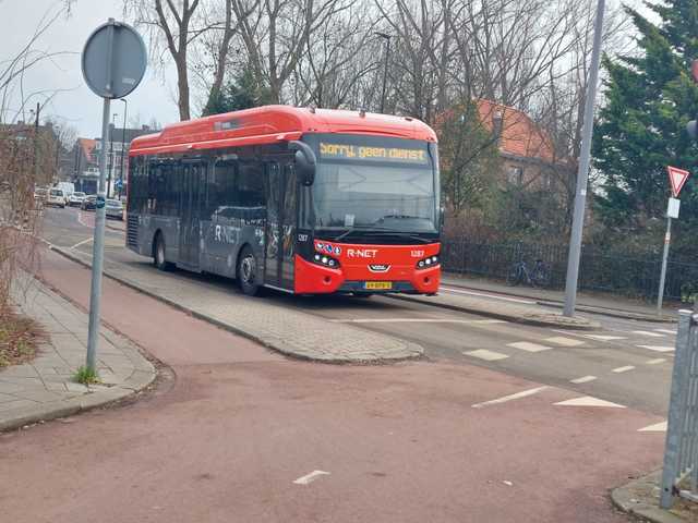 Foto van RET VDL Citea SLE-120 Hybrid 1287 Standaardbus door BusspotterWillem