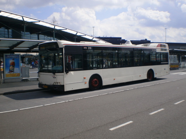 Foto van HTM Berkhof Diplomat 318 Standaardbus door Perzik
