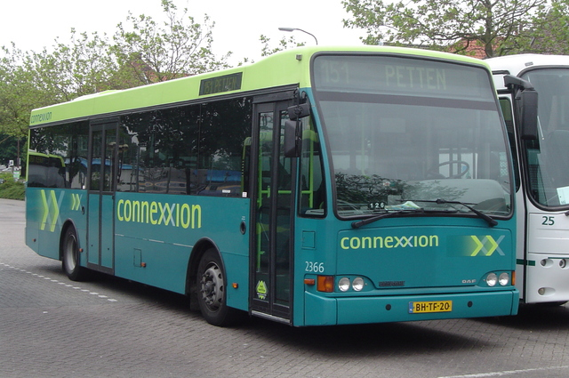 Foto van CXX Berkhof 2000NL 2366 Standaardbus door wyke2207