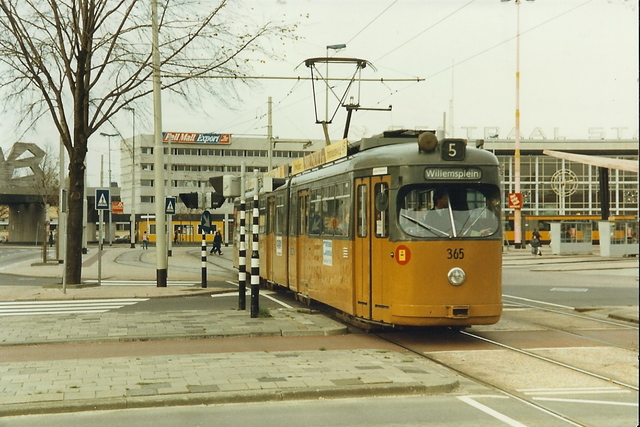 Foto van RET Rotterdamse Düwag GT8 365 Tram door JanWillem
