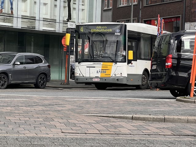 Foto van DeLijn Jonckheere Transit 2000 5082 Standaardbus door BMD07