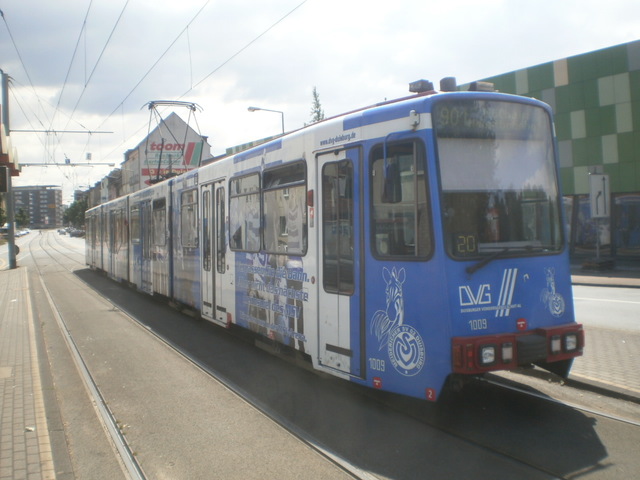 Foto van DVG Düwag GT10NC-DU 1009 Tram door_gemaakt Perzik