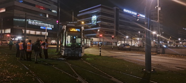 Foto van RET Rotterdamse Citadis 2116 Tram door Openbaarvervoerfreak