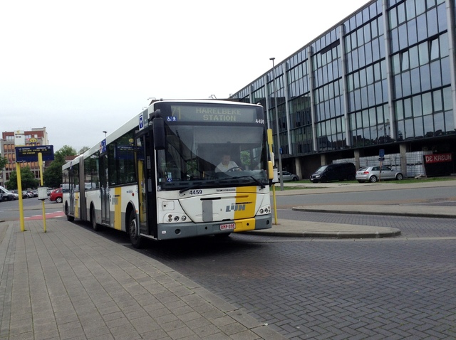 Foto van DeLijn Jonckheere Transit 2000 G 4459 Gelede bus door BusfanTom