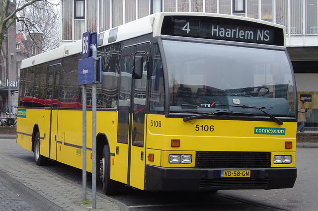 Foto van CXX Den Oudsten B88 5106 Standaardbus door wyke2207