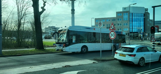Foto van RET VDL Citea SLE-120 Hybrid 1227 Standaardbus door Ovspottervalentino
