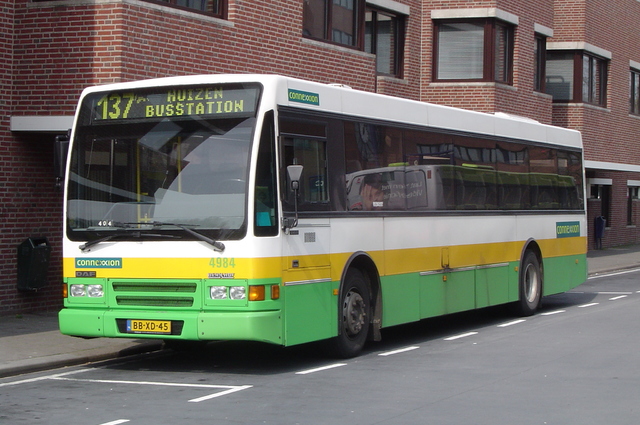 Foto van CXX Berkhof 2000NL 4984 Standaardbus door wyke2207