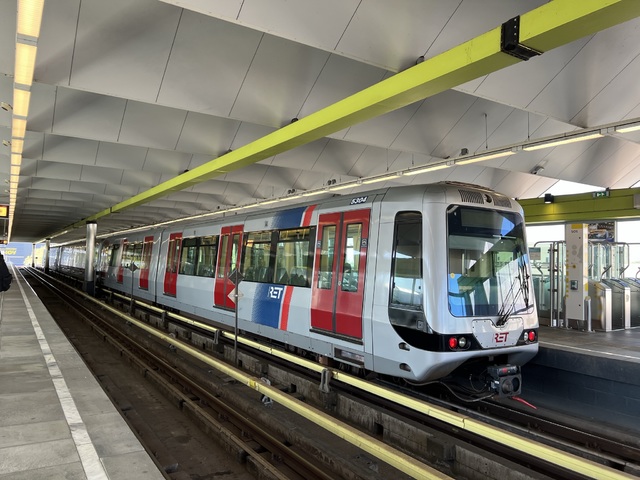 Foto van RET MG2/1 5304 Metro door Stadsbus