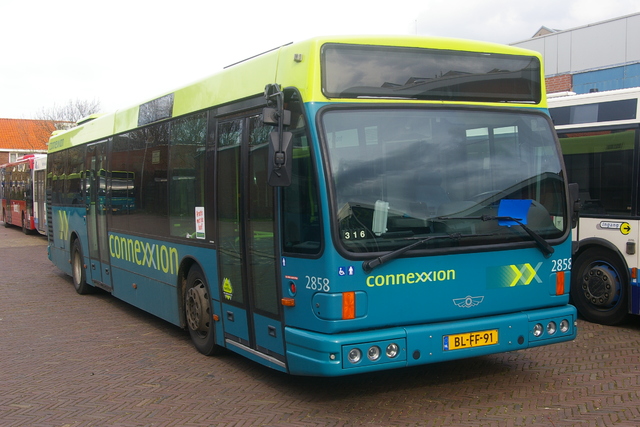Foto van CXX Den Oudsten B96 2858 Standaardbus door_gemaakt wyke2207