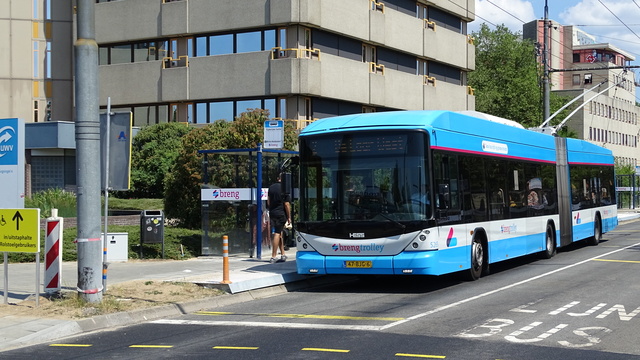 Foto van HER Hess Swisstrolley 5265 Gelede bus door SteefAchterberg