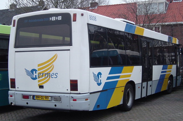 Foto van CXX Den Oudsten B95 8008 Standaardbus door wyke2207