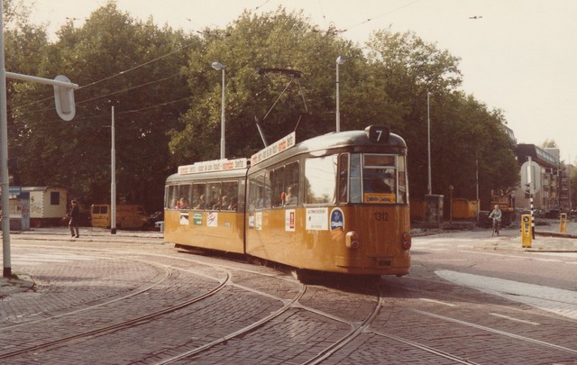 Foto van RET Rotterdamse Düwag GT6 262 Tram door JanWillem
