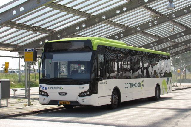 Foto van CXX VDL Citea LLE-120 5849 Standaardbus door jvroegindeweij